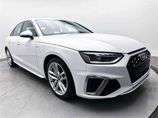 2023 Audi A4 45 S line Premium Plus
