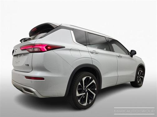 2022 Mitsubishi Outlander SEL Special Edition 2WD
