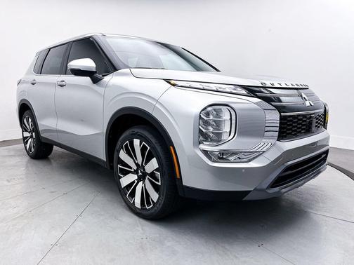 2025 Mitsubishi Outlander SE 2.5 2WD