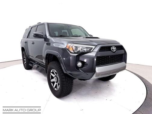 Magnetic Gray Metallic 2018 Toyota 4Runner TRD Off Road Premium