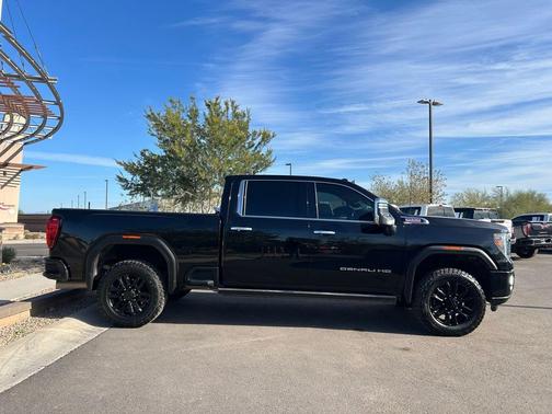2022 GMC Sierra 2500 Denali
