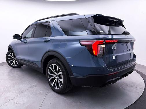 VAPOR BLUE 2025 Ford Explorer ST-Line