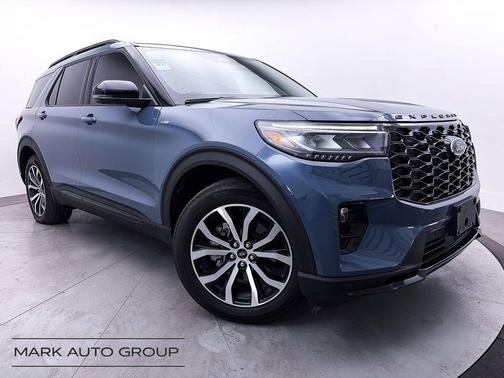 VAPOR BLUE 2025 Ford Explorer ST-Line