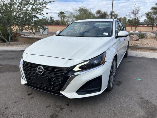 2023 Nissan Altima 2.5 SL