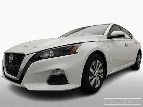 2022 Nissan Altima S FWD