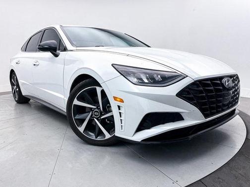 2021 Hyundai SONATA SEL Plus