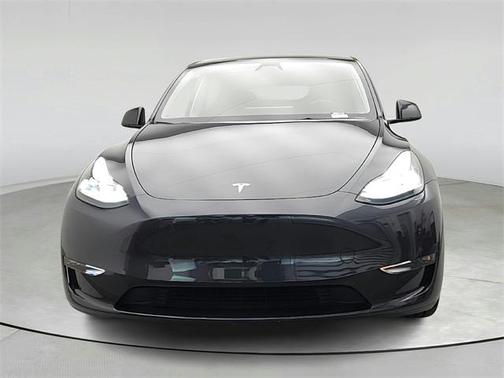 2024 Tesla Model Y Long Range Dual Motor All-Wheel Drive