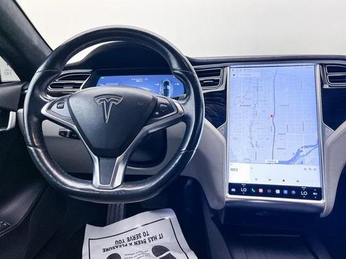 2016 Tesla Model S 90D