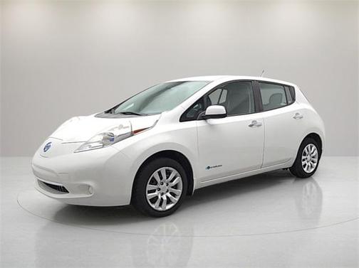 2014 Nissan Leaf S