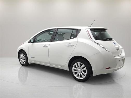 2014 Nissan Leaf S