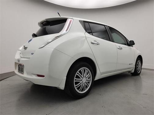 2014 Nissan Leaf S