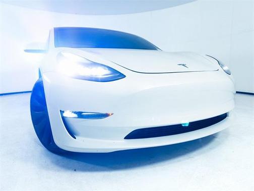 2023 Tesla Model 3 Performance