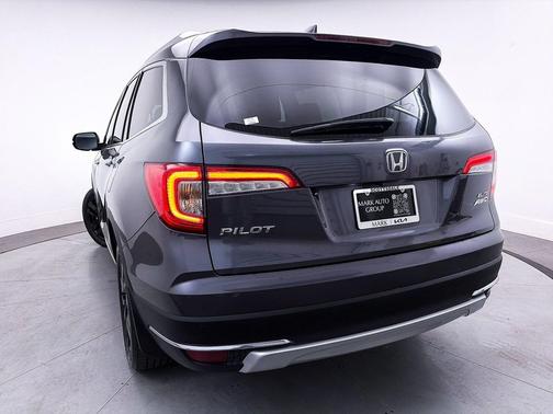 2020 Honda Pilot AWD Elite