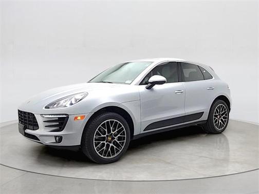 2017 Porsche Macan Base
