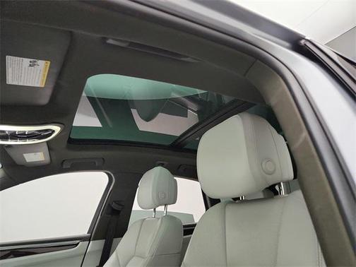 2017 Porsche Macan Base