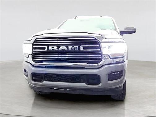 2022 RAM 2500 Laramie Crew Cab 4x4 6'4' Box