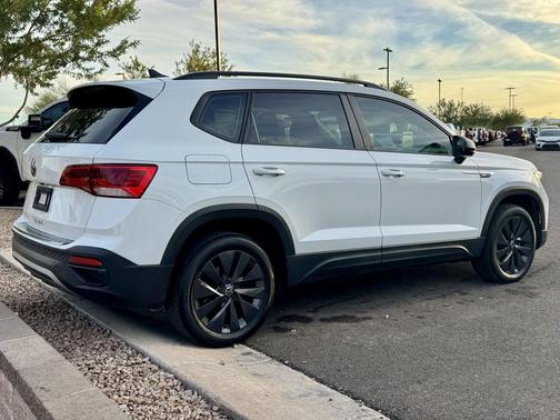 2022 Volkswagen Taos 1.5T S