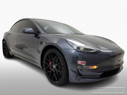 2023 Tesla Model 3 Performance