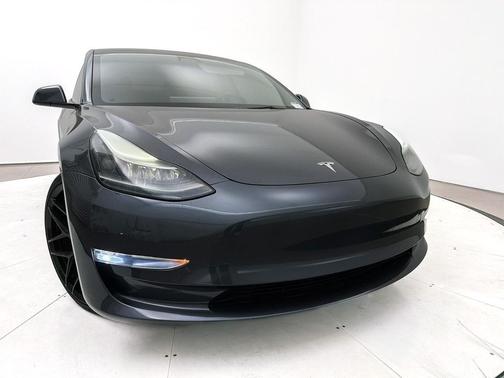 2023 Tesla Model 3 Performance