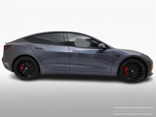 2023 Tesla Model 3 Performance