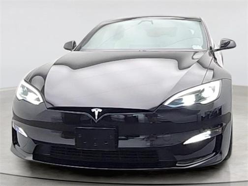 2023 Tesla Model S Standard Range