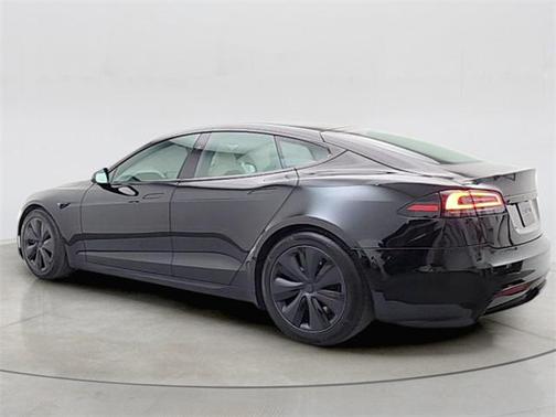 2023 Tesla Model S Standard Range
