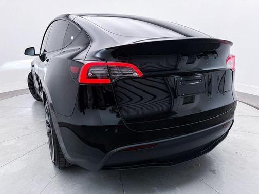 2022 Tesla Model Y Performance Dual Motor All-Wheel Drive