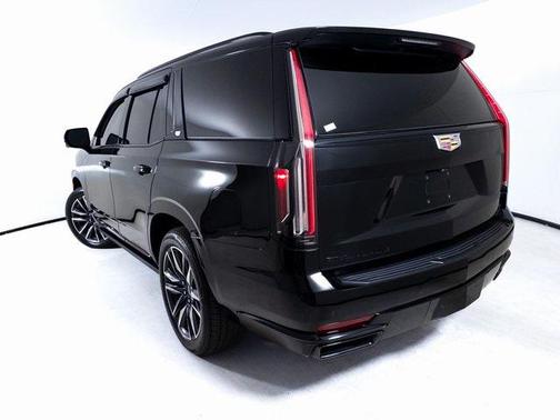 2022 Cadillac Escalade Sport