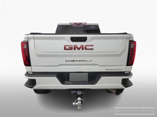 2024 GMC Sierra 2500 Denali