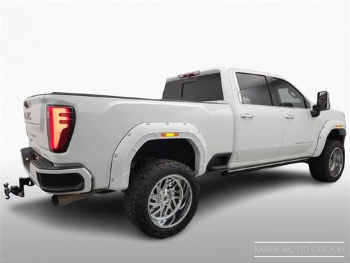 2024 GMC Sierra 2500 Denali