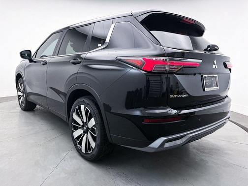 2025 Mitsubishi Outlander SE 2.5 S-AWC