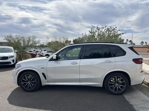 2023 BMW X5 PHEV xDrive45e