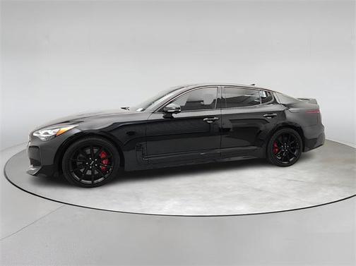 2022 Kia Stinger GT2