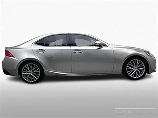 2018 Lexus IS 300 Base