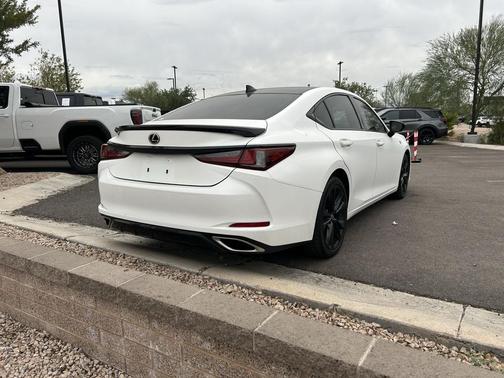 2022 Lexus ES 350 F Sport