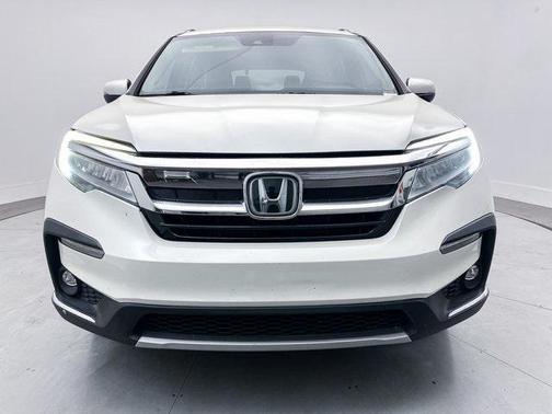 2019 Honda Pilot Touring 8-Passenger