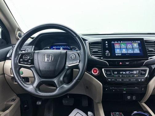 2019 Honda Pilot Touring 8-Passenger