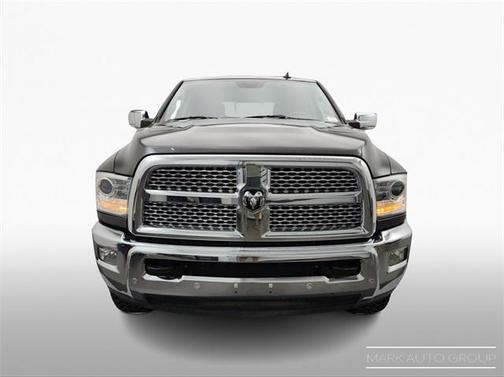 2018 RAM 2500 Laramie Crew Cab 4x4 6'4' Box