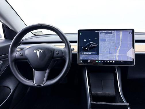 Solid Black 2020 Tesla Model 3 Standard Range Plus