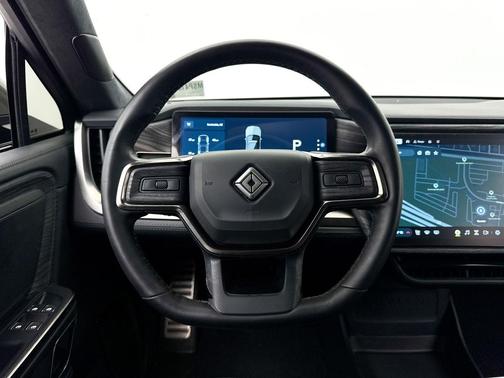Green 2022 Rivian R1S Launch Edition