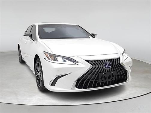 2022 Lexus ES 300h Base