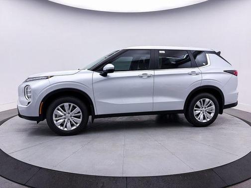 2025 Mitsubishi Outlander ES 2.5 S-AWC