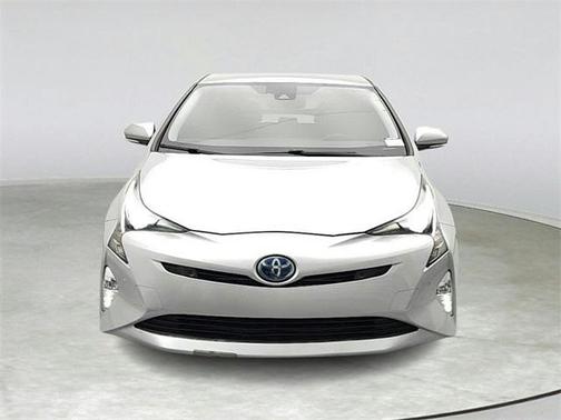 2018 Toyota Prius Four Touring