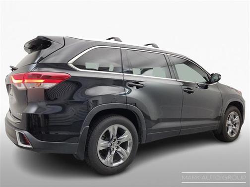 2019 Toyota Highlander Limited Platinum
