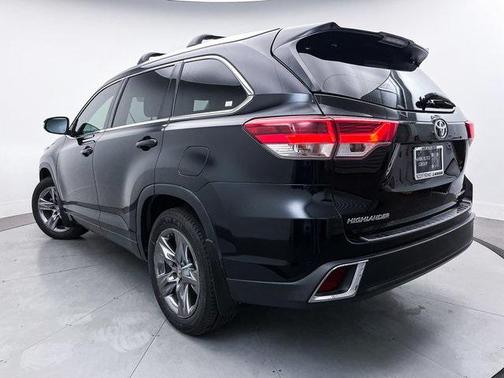 2019 Toyota Highlander Limited Platinum