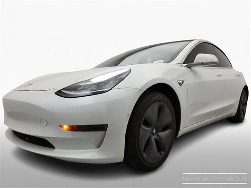 2020 Tesla Model 3 Standard Range