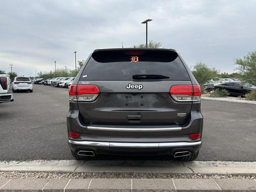 2016 Jeep Grand Cherokee Summit