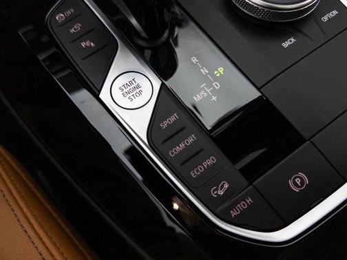 2022 BMW X3 M40i