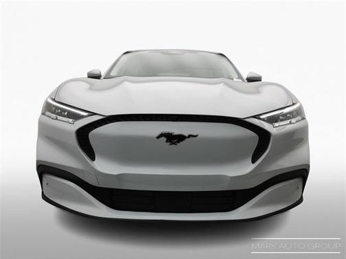 2022 Ford Mustang Mach-E Select