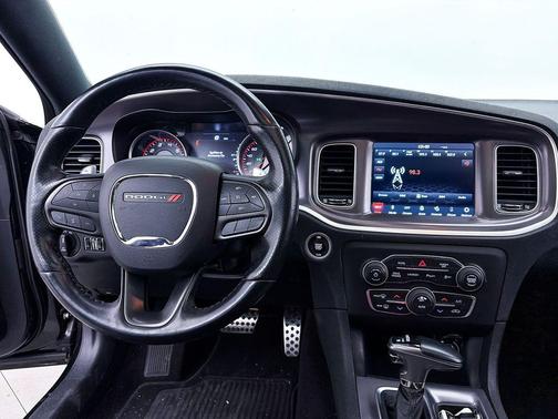 Pitch Black Clearcoat 2019 Dodge Charger R/T Scat Pack